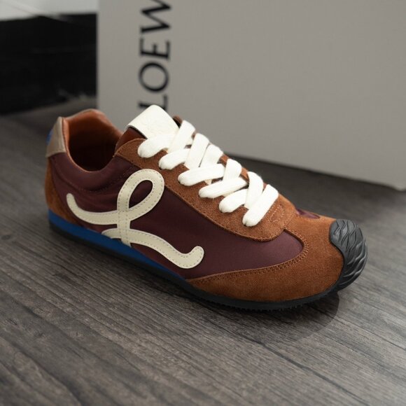 Loewe Flow Runner Sneakers❤️ - Picture 1 of 7